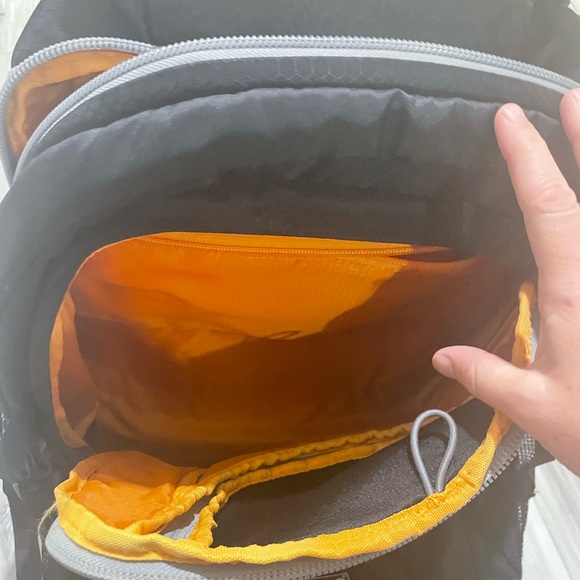 Kurgo G train dog backpack - Picture 3 of 5